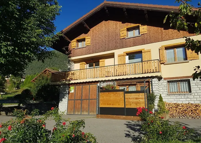 Avec Jacuzzi, Billard, Jardin Clos, Proche Paradiski * La Plagne