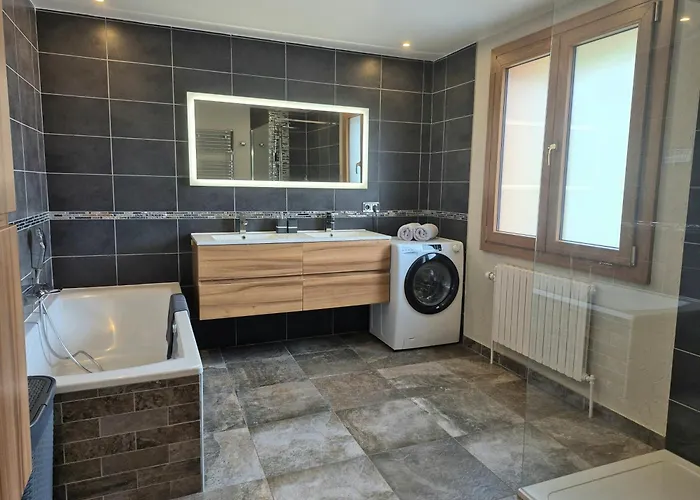 Horská chata Avec Jacuzzi, Billard, Jardin Clos, Proche Paradiski *