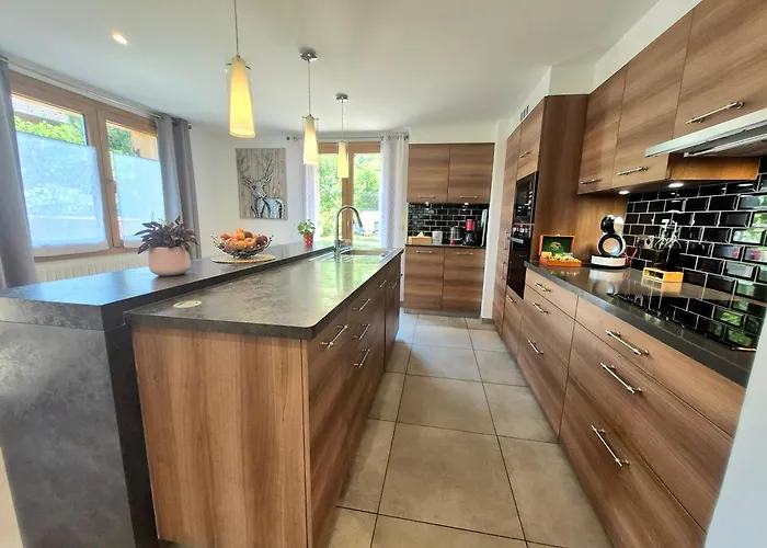 Avec Jacuzzi, Billard, Jardin Clos, Proche Paradiski * La Plagne