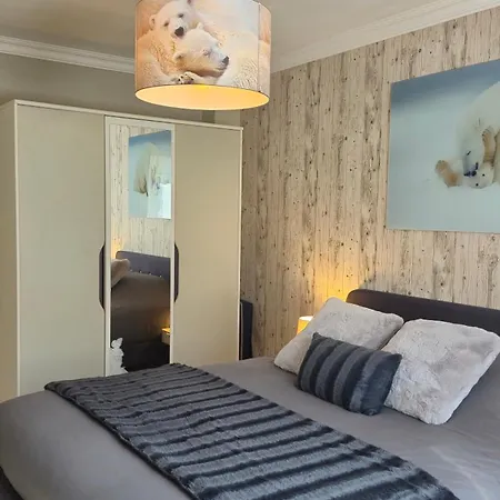 Chalet Cosy 10 Pers - Jacuzzi, Sauna, Billard Chalé
