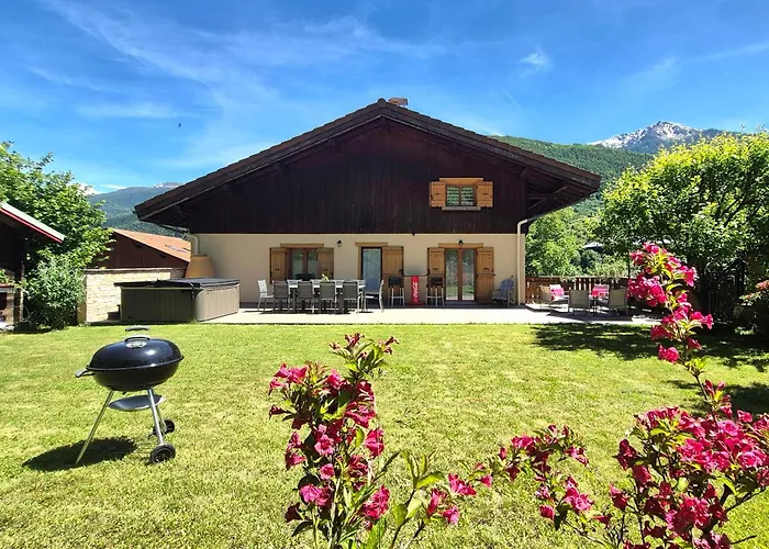 Avec Jacuzzi, Billard, Jardin Clos, Proche Paradiski 木屋