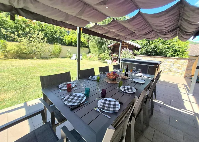 木屋 Avec Jacuzzi, Billard, Jardin Clos, Proche Paradiski 拉普拉涅