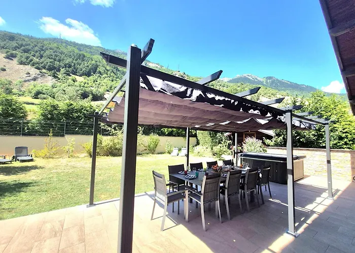 Avec Jacuzzi, Billard, Jardin Clos, Proche Paradiski * 拉普拉涅