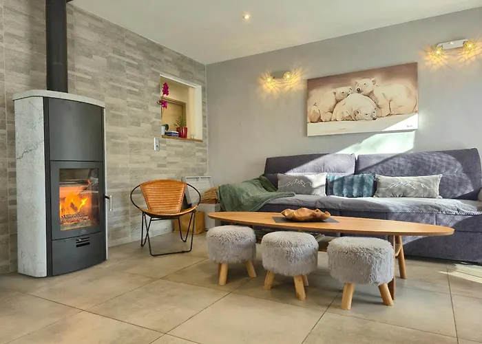 Avec Jacuzzi, Billard, Jardin Clos, Proche Paradiski 木屋 *